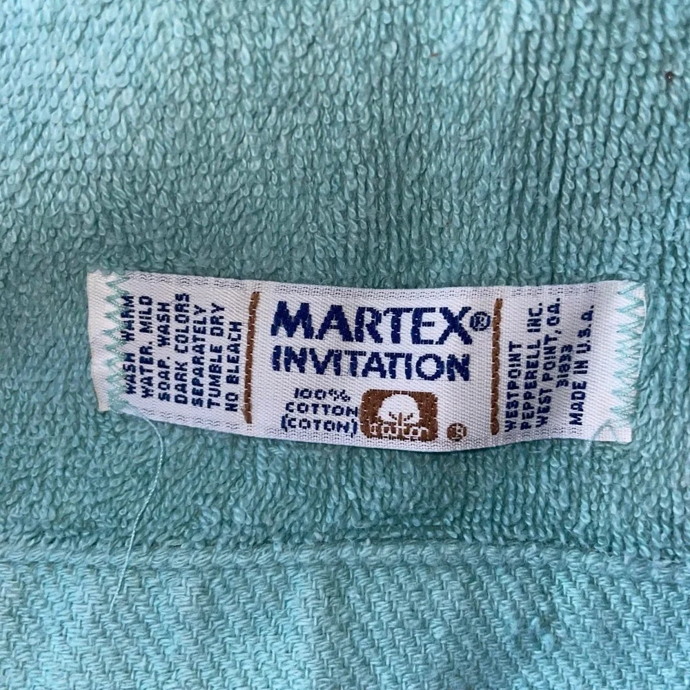 Vintage 1985 Martex Trousseau Nautilus Shell cotton‎ Bath Towel Blue Made in USA